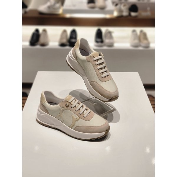 [부산점] 여성 경량 스니커즈sbfls06020(fg31)