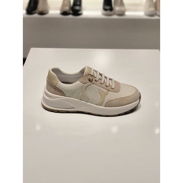 [부산점] 여성 경량 스니커즈sbfls06020(fg31)