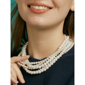Paquet pearl Necklaces