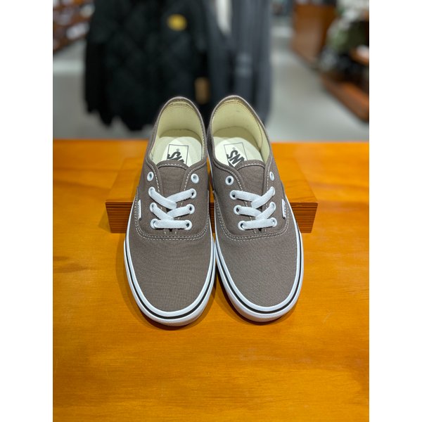 [시흥점] 남녀공용 스니커즈 컬러띠어리 어센틱 (월넛)(VN000EGA1NU)