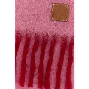 Scarf F811257XA2 PINKRED 3969059