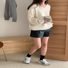 / 간절기 이너 모헤어 앙고라 오버핏 브이넥 니트_5