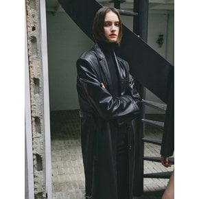 FAUX LEATHER OVERSIZED COAT (BLACK)