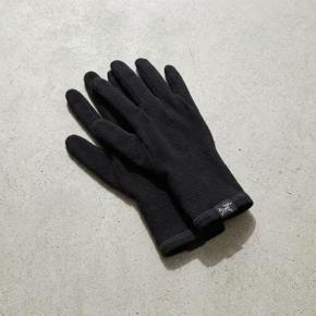 고딕 글러브 AEQFU06539 BLK GOTHIC GLOVE