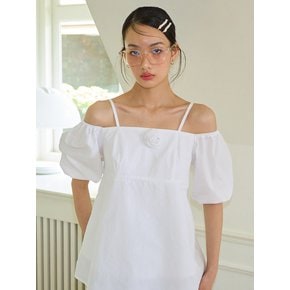 Two-way Off Shoulder Corsage Blouse_ White