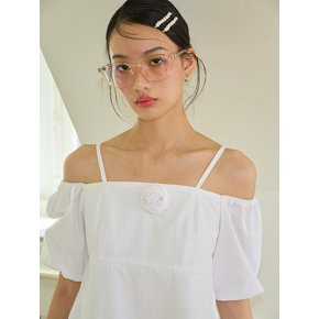 Two-way Off Shoulder Corsage Blouse_ White