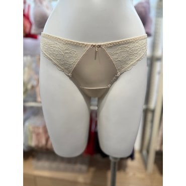 barbara 바바라 올레이스 T팬티 2컬러 택 1 ABP4441T