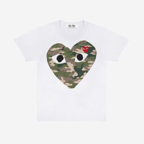 Play COMME DES GARCONS 꼼데가르송 여성 플레이 카모플라주 하트 티셔츠 화이트 Camouflage Hea