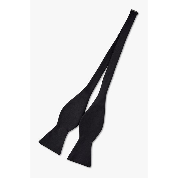 실크 블렌드 커브드 타이 4715121101000