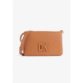 5226692 DKNY Across body bag - camel