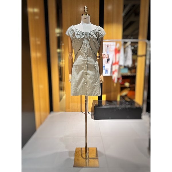 [시흥점] 여성 금속장식 포인트 H라인 미니원피스 (EQ2WO561)