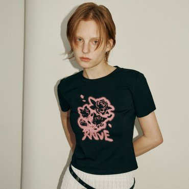레이브 Blur Rose Graphic T-shirt VW5ME612_2color