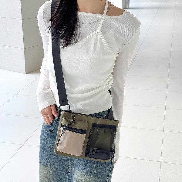 [옷자락] 여성 망사포켓 캐주얼 미니 데일리 여행 크로스백
