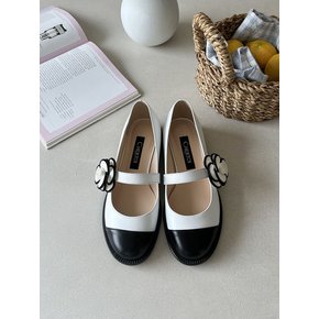 Camellia Loafer