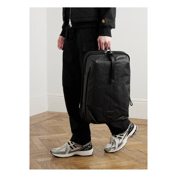 마스터피스 범프 L 캔버스 가죽 트리밍 코듀라® 나일론 백팩 1647597342283900