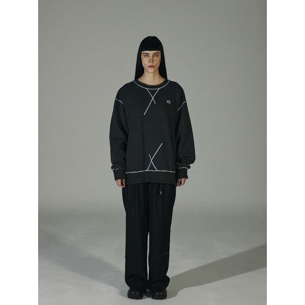 SIGNATURE LOGO EMBROIDERED SWEATSHIRT