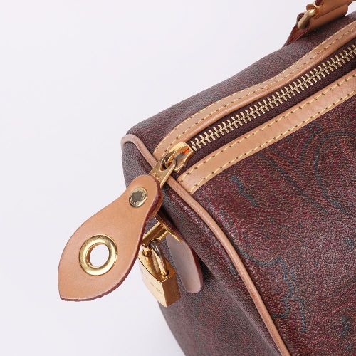 https://image-cdn.trenbe.com/product/editor/1742955513823-54defa6c-b2ed-42d9-bf17-709d993854cd.jpeg