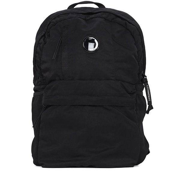 [부산점] 씨피컴퍼니 25FW 블랙 나일론 B 렌즈 백팩 RCCMAC737A 005269G 999