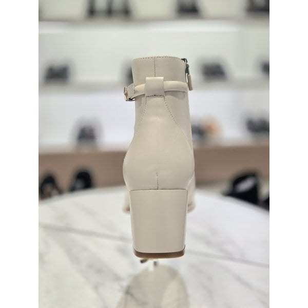 [시흥점] 여성 장식 포인트 앵클부츠 (FRB502)