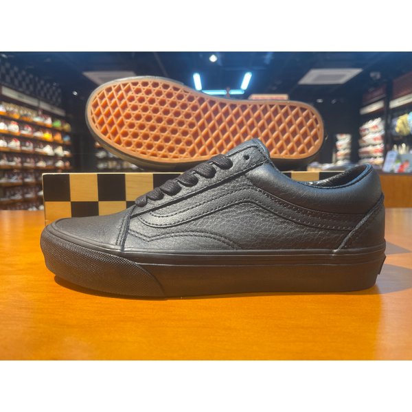 [여주점] (남여공용) 스니커즈 올드스쿨 레더 가죽 (올블랙) (VN0003Z6L3A)