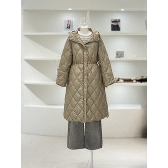 듀엘 [여주점] 여성 다이아몬드 퀼팅 롱 덕 다운 (L254PSG046)