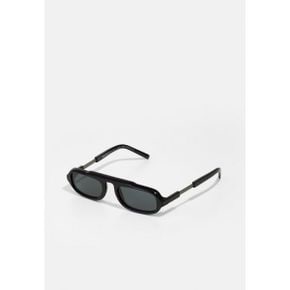 4573298 Giorgio Armani Sunglasses - black/grey