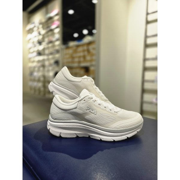 [파주점] RGB 아킴보 워킹화 (1RM2761G-101)