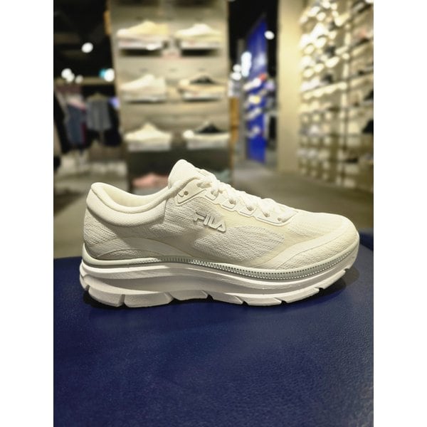[파주점] RGB 아킴보 워킹화 (1RM2761G-101)
