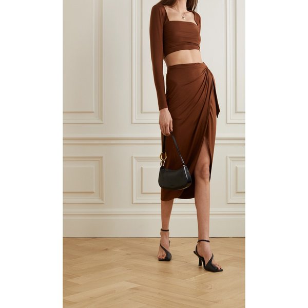 리포메이션 네트 서스테인 테사 스트레치 크롭 탑 랩 스커트 세트 38063312420092260