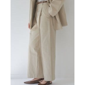 One-Tuck Cotton Pants - Beige