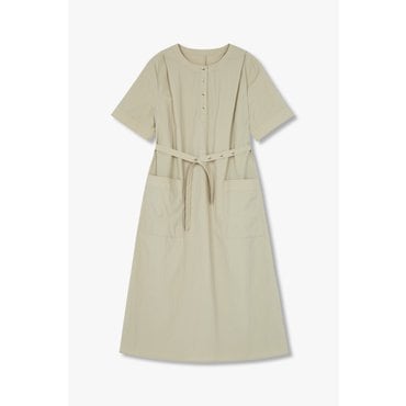 GCUT [지컷25S/S]라운드넥 아웃 포켓 벨티드 원피스(7295237101)