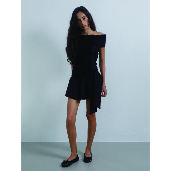 STRAP FLARE SKIRT SHORTS BLACK