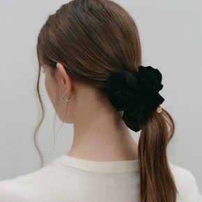 다프네 벨벳 헤어스크런치_블랙 / DAPHNE VELVET HAIR SCRUNCH_BLACK