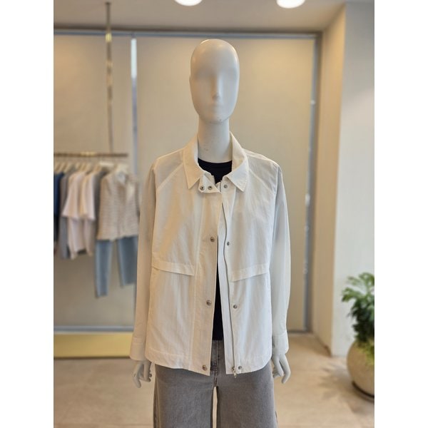 [여주점] [더 아이잗] 여성 플랩 장식 백 스트링 칼라 점퍼(IS4A0JP021)