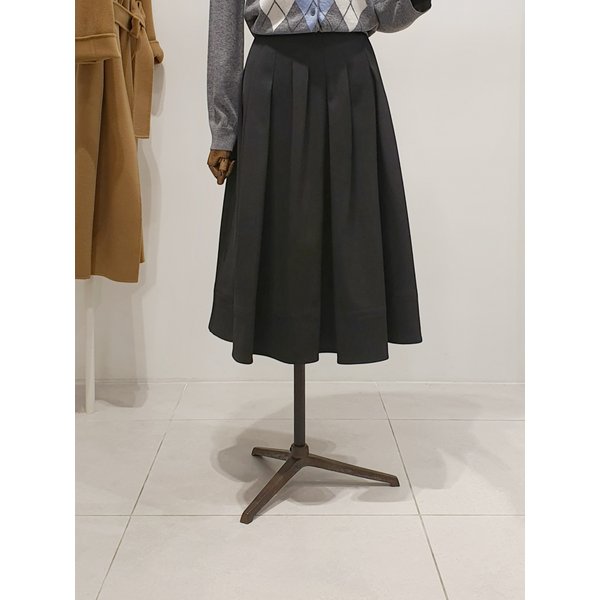[파주점] 쥬크 주크 뒷밴딩 핀턱주름 플레어 스커트 V261PSD901