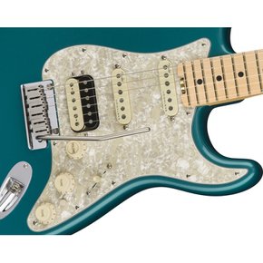 Fender 픽가드 11-HOLE MODERN-STYLE STRATOCASTER HSS PICKGUARD, AGED WHITE MOTO