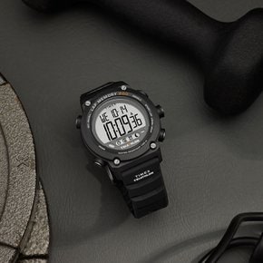 트라이애슬론 200랩 카본파이버 스포츠시계 44mm