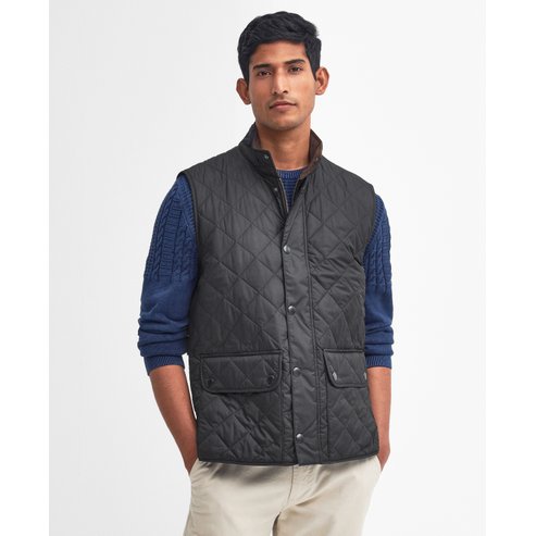 바버 25FW 남성 블랙 New Lowerdale 퀼팅 베스트 URVE5F003BK