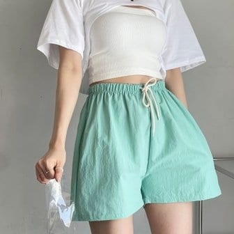 텐바이텐 썸머 나일론 루즈 와이드 데일리 컬러 밴딩 숏팬츠 (5color)