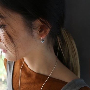 모던라이크 [ 모던라이크 / 본사 정품 ] 실버 925 그레이 진주 귀걸이
