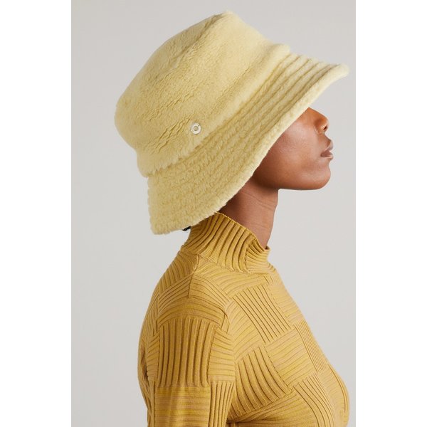 Zita Reversible Cashmere And Silk-blend Bucket Hat 크림