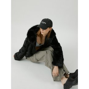 COMELY soft fur crop hoodie jacket [black]