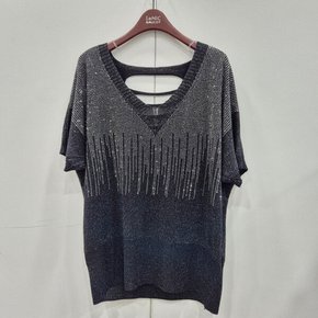 브이넥 큐빅 뒷 펀칭 루즈핏 니트MM06KN502_US_3
