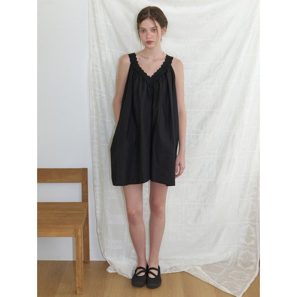 Veld lace mini dress (black)