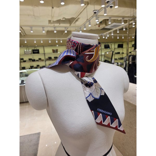 [부산점] 여성 패턴 실크 트윌리 스카프 32-1134-787764