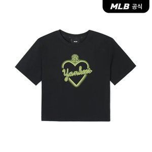 MLB [코리아공식] 여성 하트 미듐로고 슬림 크롭 반팔 티셔츠 NY (Black)