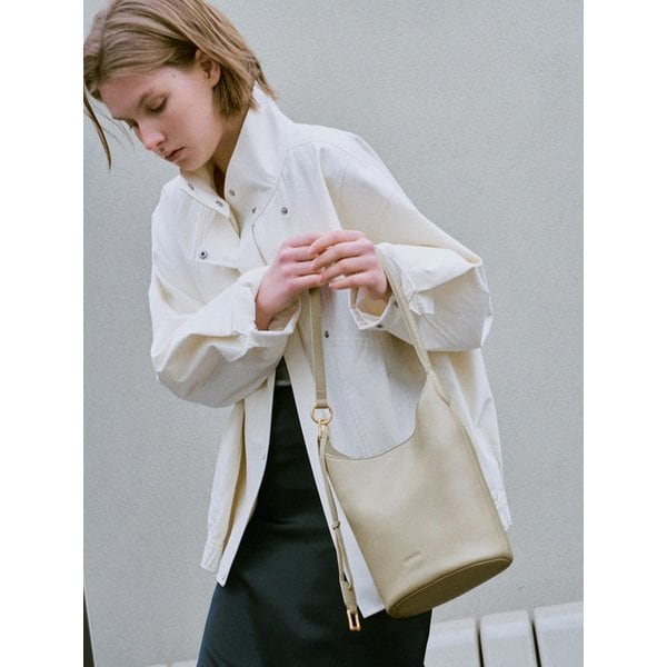 포레나 버킷 숄더 블랙