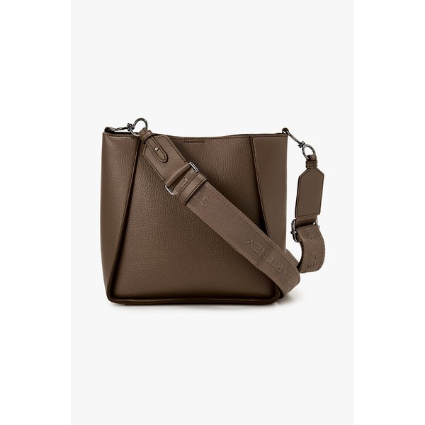 STELLA LOGO 스퀘어 크로스바디백 2415320506000