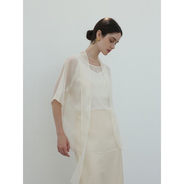 Half overfit sheer blouse - CREAM