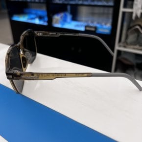 가벼운 선글라스 ATF2103-7